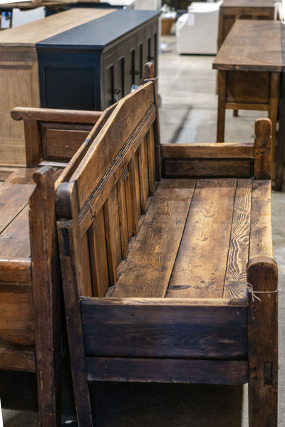 Uncovering the Art of Restoring Vintage Furniture