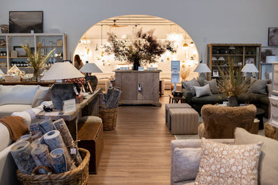 How Designer Lighting Transforms a Room’s Mood Instantly