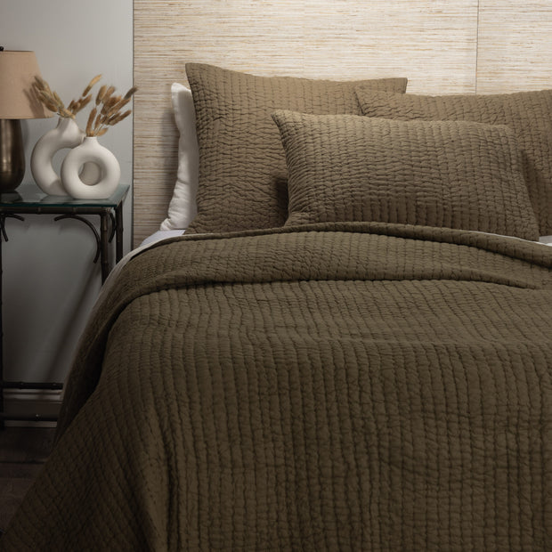 Maegan Green Quilt, Queen