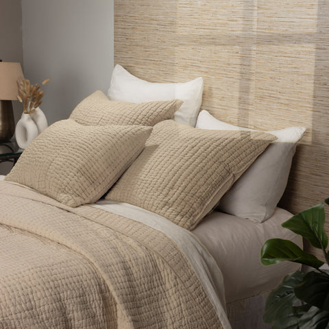 Maegan Opal Quilt, King