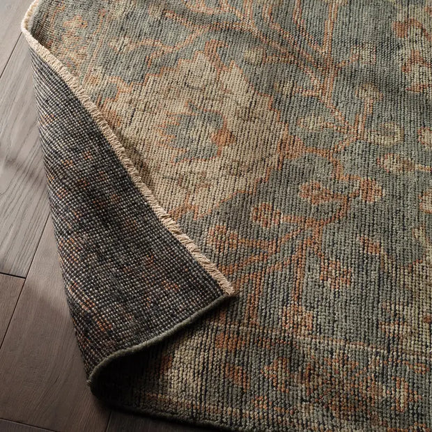 Rhapsody Maeli Desert Sage & Meerkat, 8'x10'