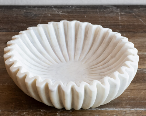 7" Marble Ruffle Bowl