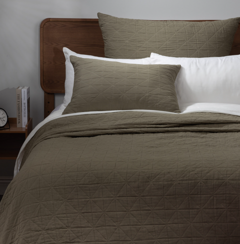 Marshall Laurel Quilt, Queen