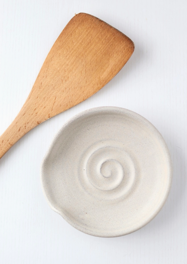 Pottery Spoon Rest, Cream