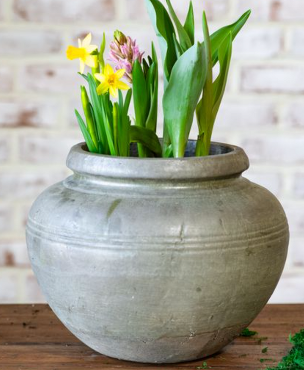 Antique Charcoal 3 Line Vase