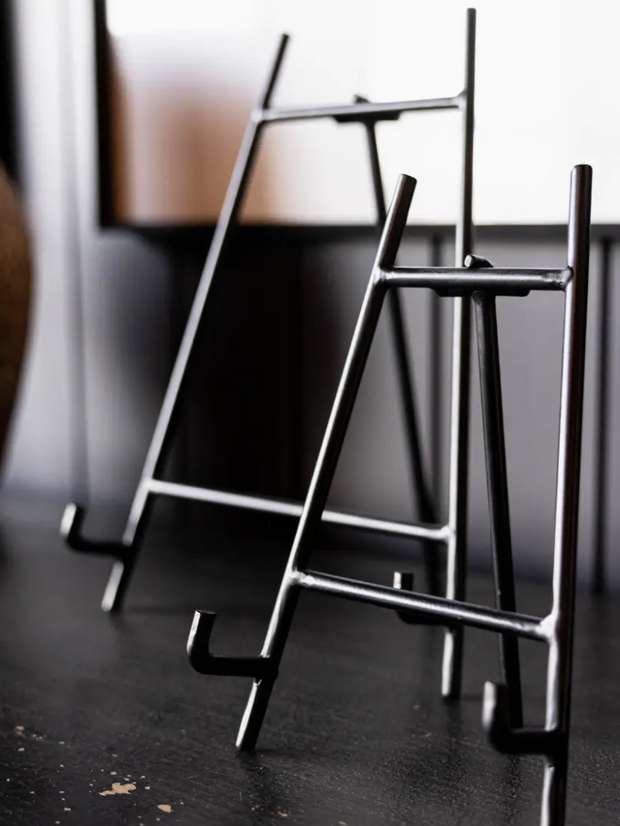 Art Photo Easel Black Iron Stand, Small