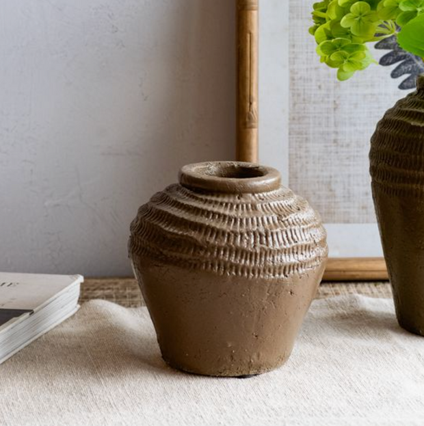 Brown Top Pattern Vase, 5.9"