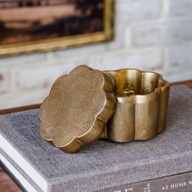 Antique Gold Flower Box