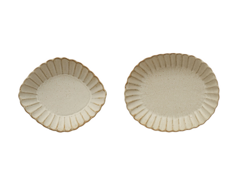 Scalloped Dish, two styles